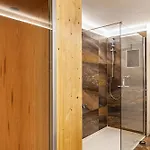 Galerie Kaiser Apartment Mayrhofen