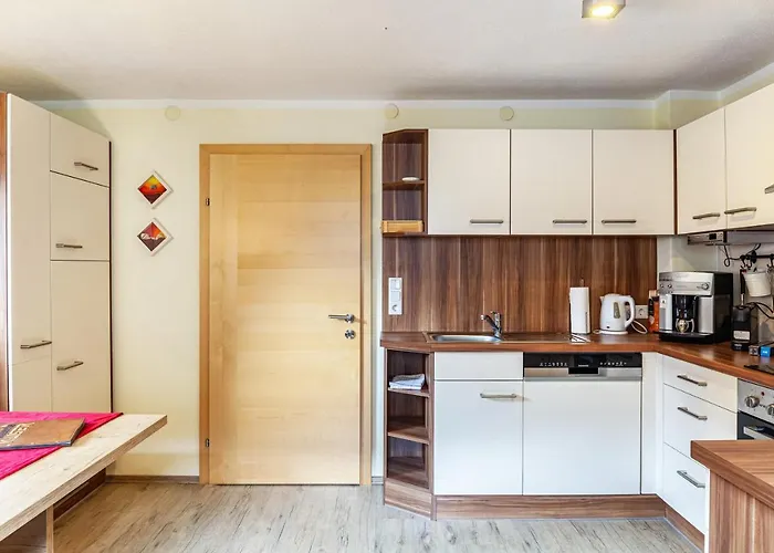 Galerie Kaiser Appartement *